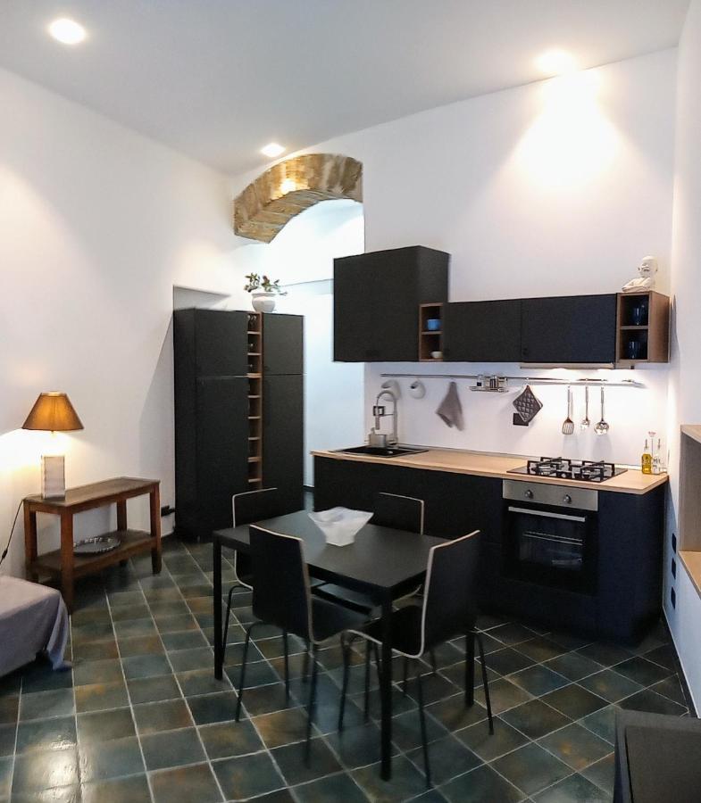 Locazione Breve In Pieno Centro "Blue House" Daire Palermo Dış mekan fotoğraf