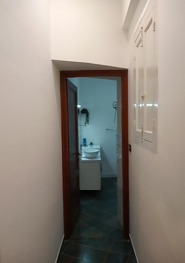 Locazione Breve In Pieno Centro "Blue House" Daire Palermo Dış mekan fotoğraf
