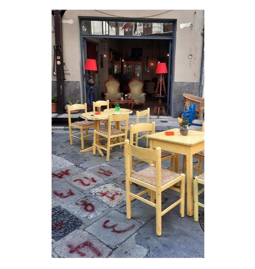 Locazione Breve In Pieno Centro "Blue House" Daire Palermo Dış mekan fotoğraf