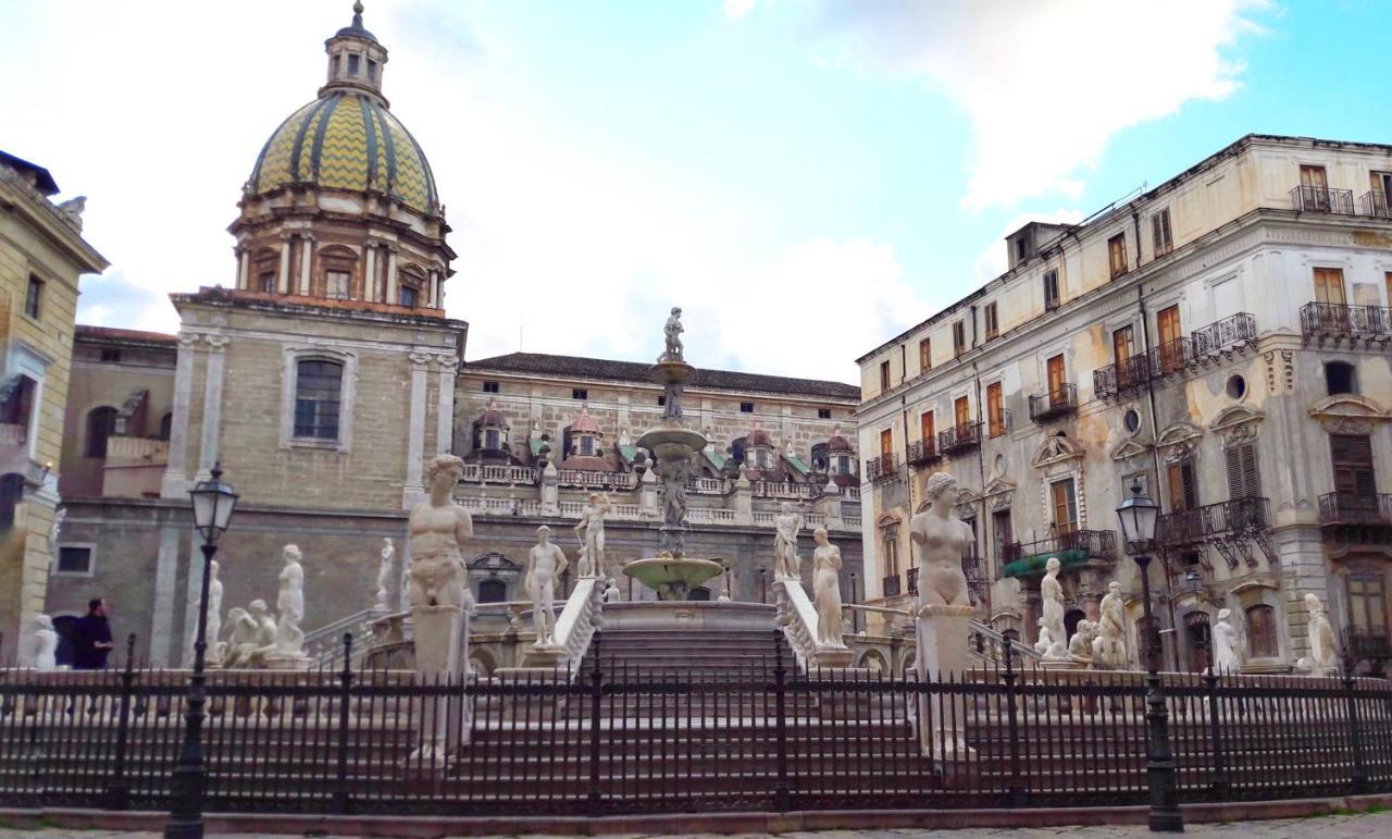 Locazione Breve In Pieno Centro "Blue House" Daire Palermo Dış mekan fotoğraf